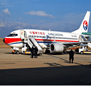 武汉空运航空快运业稳步发展的原因是什么？